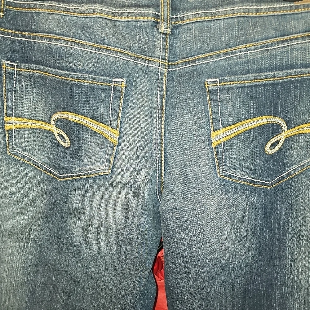 Justice NWOT Girls Blue Denim Flare Leg Jeans Size 16